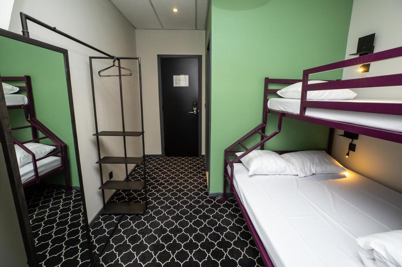 Safestay Brussels Grand Place Экстерьер фото