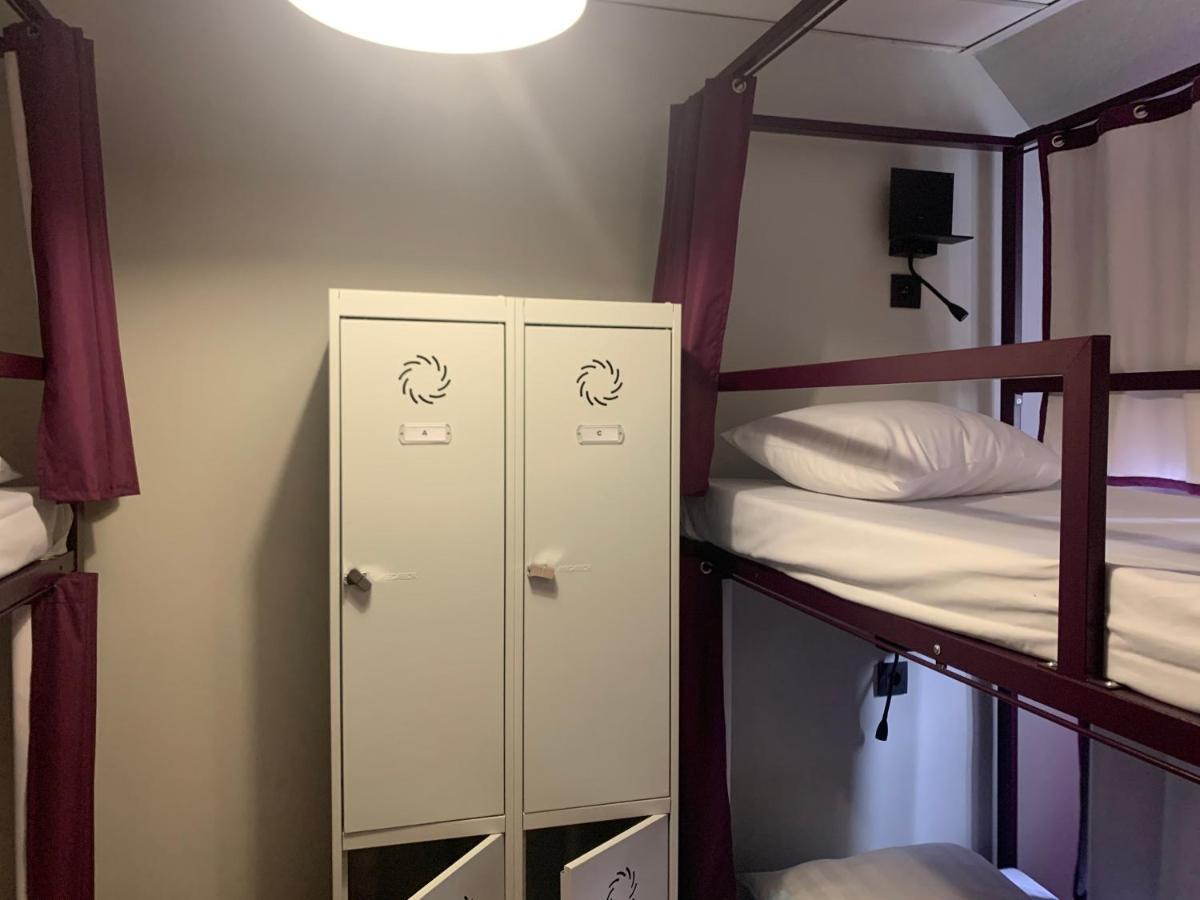 Safestay Brussels Grand Place Экстерьер фото