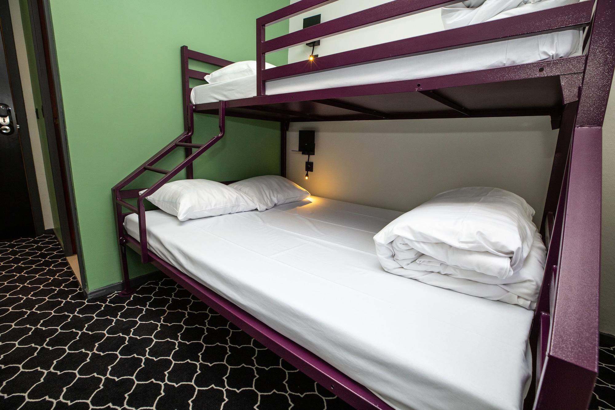 Safestay Brussels Grand Place Экстерьер фото