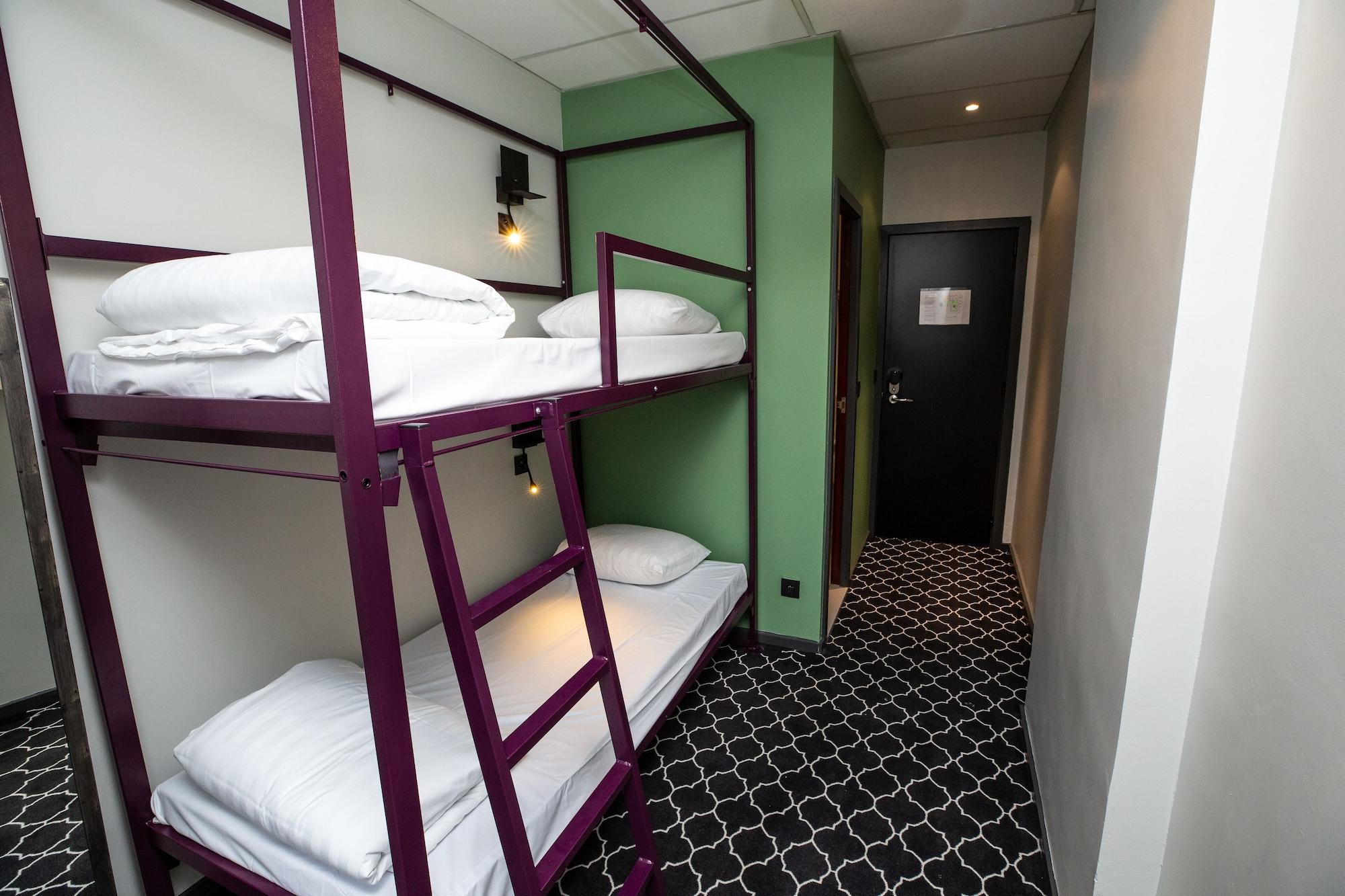 Safestay Brussels Grand Place Экстерьер фото