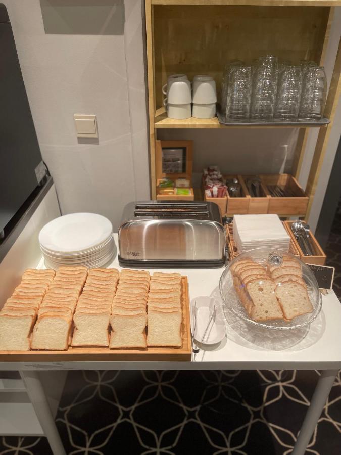 Safestay Brussels Grand Place Экстерьер фото