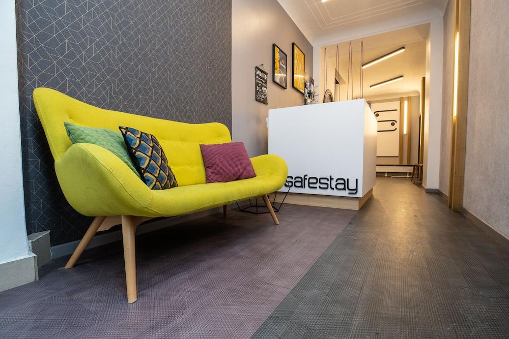 Safestay Brussels Grand Place Экстерьер фото