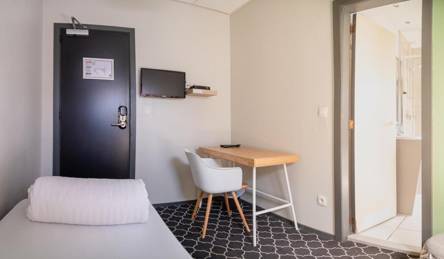 Safestay Brussels Grand Place Экстерьер фото