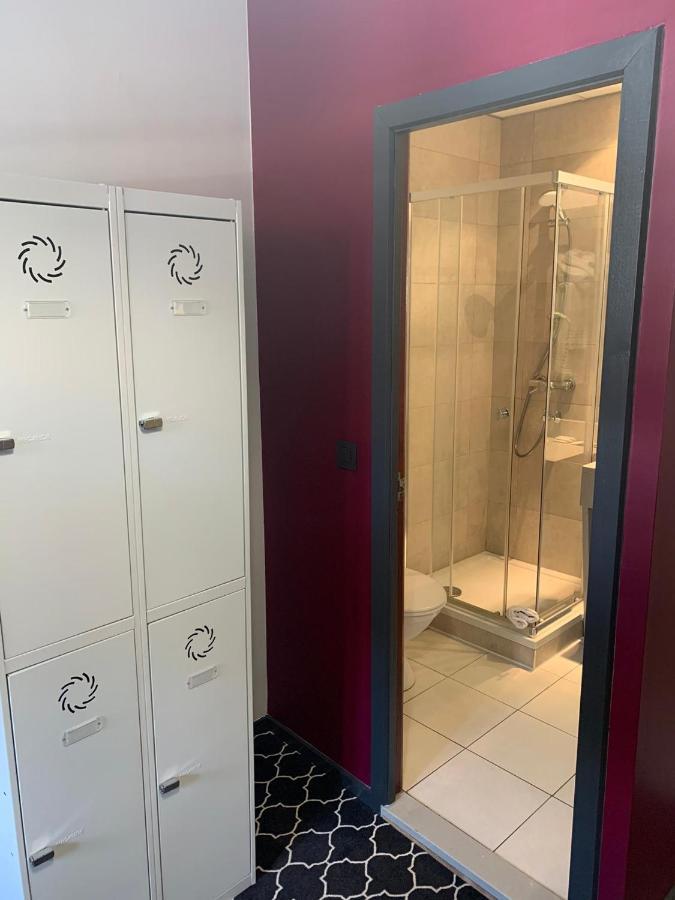 Safestay Brussels Grand Place Экстерьер фото