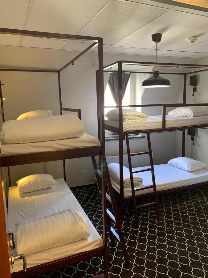 Safestay Brussels Grand Place Экстерьер фото